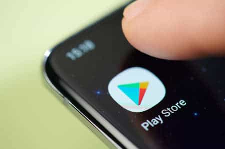 Le Google Play Store pourrait encore proposer des applications dangereuses de transformation des formes