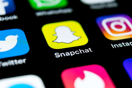 Comment envoyer un message à quelqu’un sur Snapchat sans l’ajouter ?