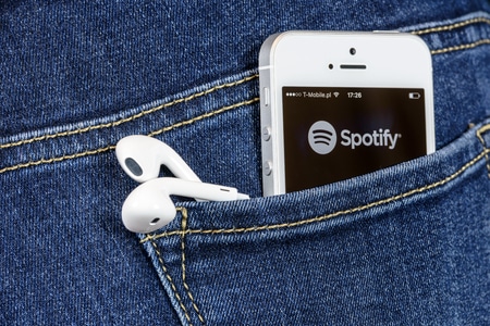 Le nouveau bouton de Spotify est une alternative à l’appui sur « Play ».