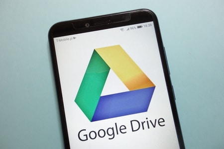 Comment partager des dossiers et collaborer à l’aide de Google Drive