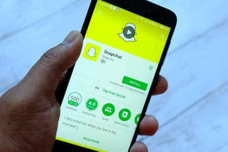 Comment envoyer des Gifs sur Snapchat ?