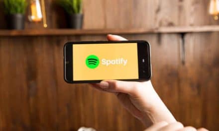Spotify vs. Audible : Lequel est le meilleur pour les livres audio ?