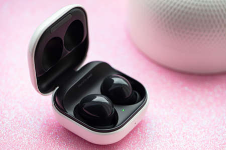 Comment coupler les Galaxy Buds 2